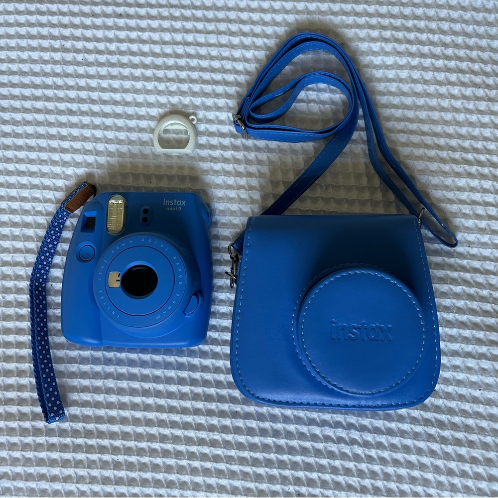 Fujifilm Instax Mini 9 Instant Camera Cobalt Blue with Camera Bag, Strap, & Lens